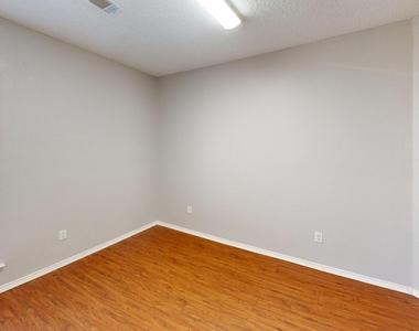 5210 Welbeck Court - Photo Thumbnail 19