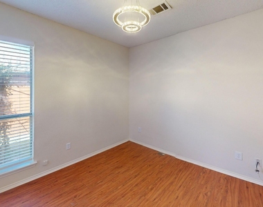 5210 Welbeck Court - Photo Thumbnail 18