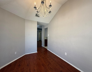5210 Welbeck Court - Photo Thumbnail 9