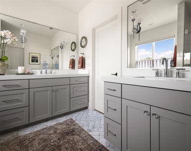 5622 Matalee Avenue - Photo Thumbnail 13