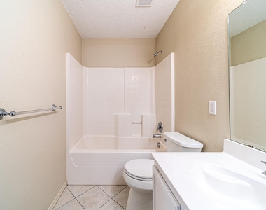 5408 Devils River Drive - Photo Thumbnail 20