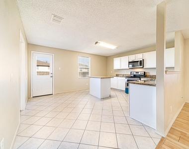 5408 Devils River Drive - Photo Thumbnail 7