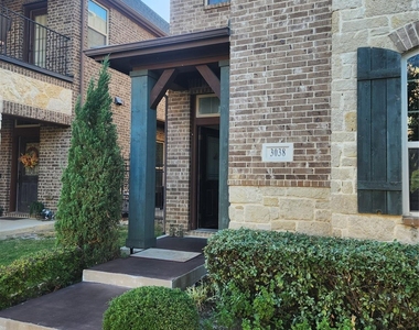 3038 Ivy Hill Lane - Photo Thumbnail 2