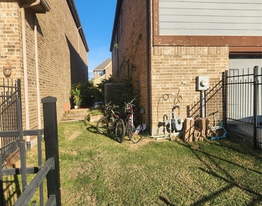 3038 Ivy Hill Lane - Photo Thumbnail 33