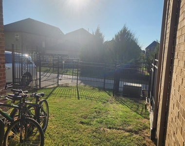 3038 Ivy Hill Lane - Photo Thumbnail 32