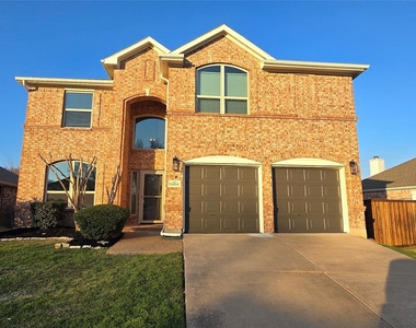 5004 Wethington Court - Photo Thumbnail 1