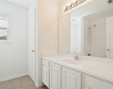 6924 Harvey Lane - Photo Thumbnail 20