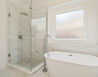 6924 Harvey Lane - Photo Thumbnail 14
