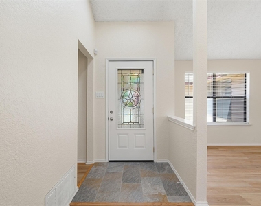 2406 Amber Hill Lane - Photo Thumbnail 4