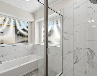 2406 Amber Hill Lane - Photo Thumbnail 19