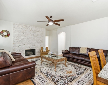 3852 Harrison Drive - Photo Thumbnail 11
