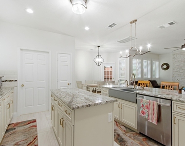 3852 Harrison Drive - Photo Thumbnail 18