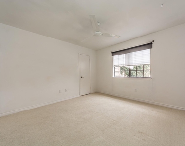 885 Dublin Drive - Photo Thumbnail 19