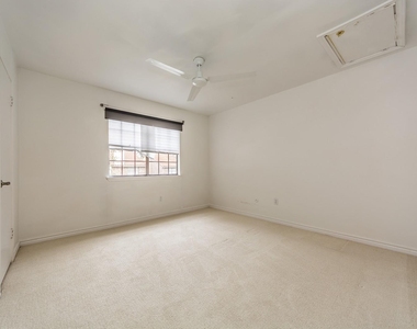 885 Dublin Drive - Photo Thumbnail 18