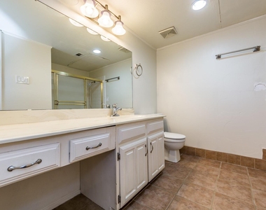 885 Dublin Drive - Photo Thumbnail 21