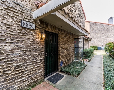 885 Dublin Drive - Photo Thumbnail 1