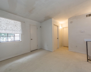 885 Dublin Drive - Photo Thumbnail 16