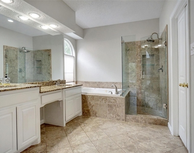 2802 Southwood Court - Photo Thumbnail 11