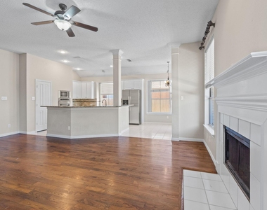 2802 Southwood Court - Photo Thumbnail 5