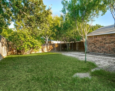 204 Timber Ridge Lane - Photo Thumbnail 12