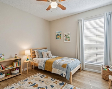 204 Timber Ridge Lane - Photo Thumbnail 9