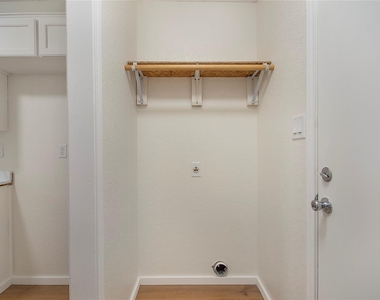3723 Hulen Park Circle - Photo Thumbnail 11