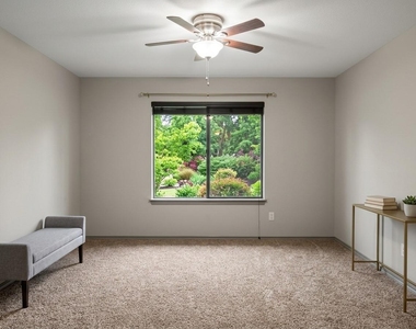 2500 Sierra Drive - Photo Thumbnail 18