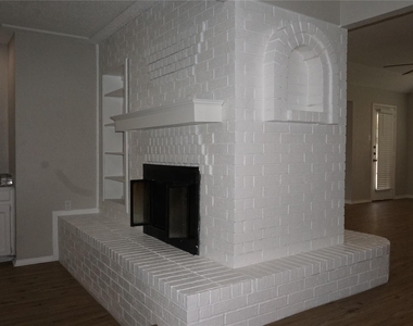 7133 Barbados Drive - Photo Thumbnail 1