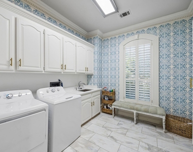4503 Lakeside Drive - Photo Thumbnail 22