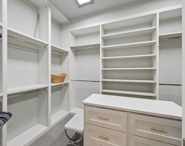 4503 Lakeside Drive - Photo Thumbnail 21