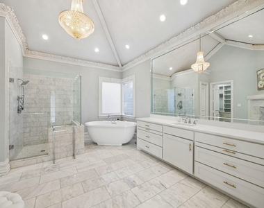 4503 Lakeside Drive - Photo Thumbnail 19