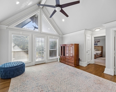 4503 Lakeside Drive - Photo Thumbnail 30
