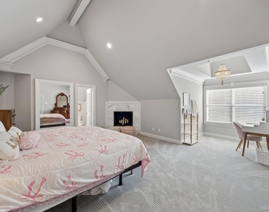 4503 Lakeside Drive - Photo Thumbnail 32