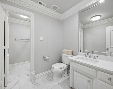4503 Lakeside Drive - Photo Thumbnail 27