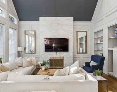 4503 Lakeside Drive - Photo Thumbnail 6