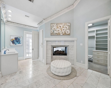 4503 Lakeside Drive - Photo Thumbnail 20