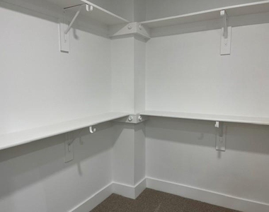 9473 Timberleaf Drive - Photo Thumbnail 21