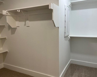 9473 Timberleaf Drive - Photo Thumbnail 20