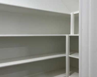 9473 Timberleaf Drive - Photo Thumbnail 10