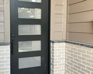 9473 Timberleaf Drive - Photo Thumbnail 1
