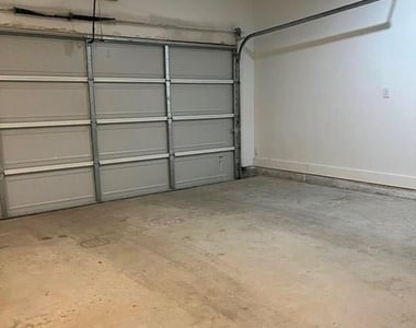 9473 Timberleaf Drive - Photo Thumbnail 9