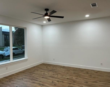 9473 Timberleaf Drive - Photo Thumbnail 33