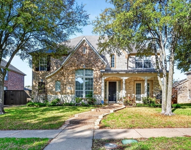10601 Whispering Pines Drive - Photo Thumbnail 1