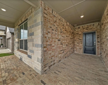 1605 Camp Court - Photo Thumbnail 2