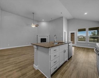1605 Camp Court - Photo Thumbnail 7