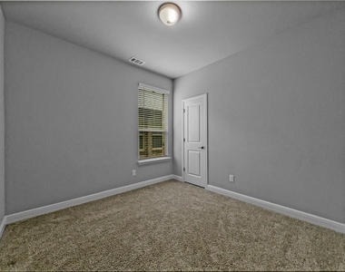 1605 Camp Court - Photo Thumbnail 19