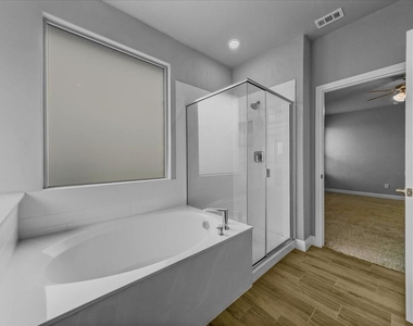 1605 Camp Court - Photo Thumbnail 14