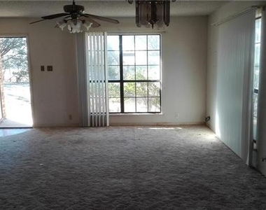 87 Jade Lane - Photo Thumbnail 8