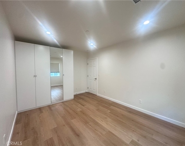 1623 S Atlantic - Photo Thumbnail 3