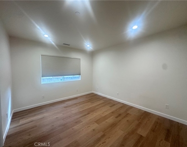 1623 S Atlantic - Photo Thumbnail 7